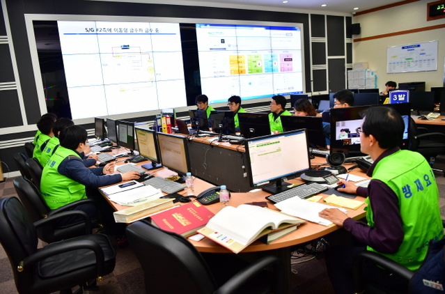 ▲ 월성원전이 28일 월성 운자력본부의 방사선비상 상황에 대응하는 훈련을 실시하고 있다.ⓒ월성원전