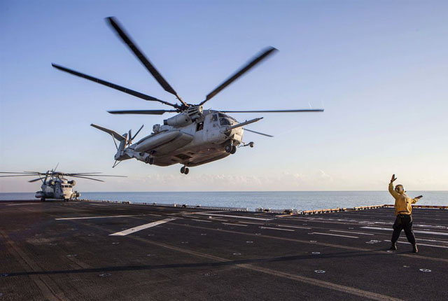 ▲ 미 해병 항공대도 운용하는 대형 헬기 CH-53D 슈퍼 스탈리온. ⓒ미 국방부 공개사진.