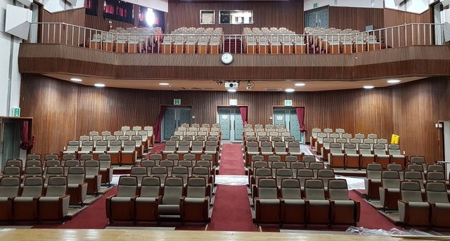 ▲ 세종시민회관이 객석의자·냉난방기 개선 등 리모델링을 마치고 오는 15일 재개관 한다.ⓒ세종시