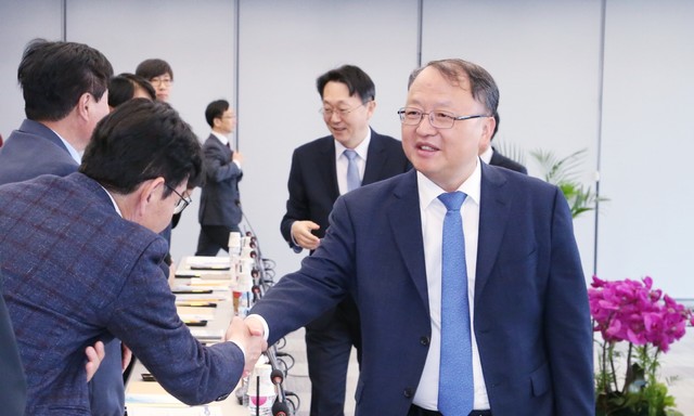 ▲ 마곡산업단지를 찾은 한승희 국세청장 ⓒ국세청 제공