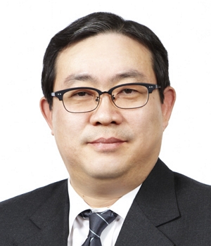 ▲ 강호 내정자의 2012년 보험개발원 부원장 시절 사진.ⓒ보험개발원