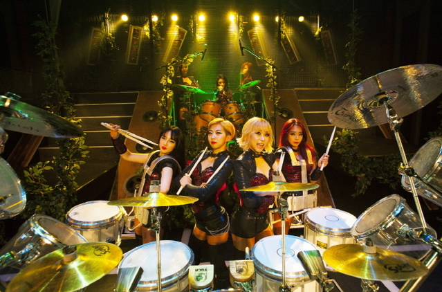 ▲ 경주세계문화엑스포 넌버벌페스티벌 출연팀 드럼캣 공연 모습.ⓒ경주엑스포