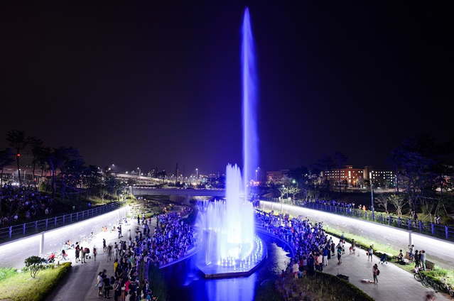 ▲ 세종시가 내달 1일부터 방축천 특화거리 음악분수를 본격 가동한다.ⓒ세종시