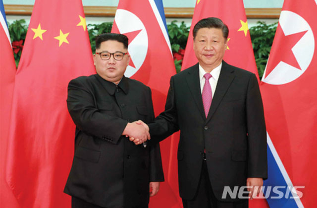 ▲ 지난해 5월 싱가포르 미북정상회담 전 시진핑을 찾아간 김정은. ⓒ뉴시스. 무단전재 및 재배포 금지.