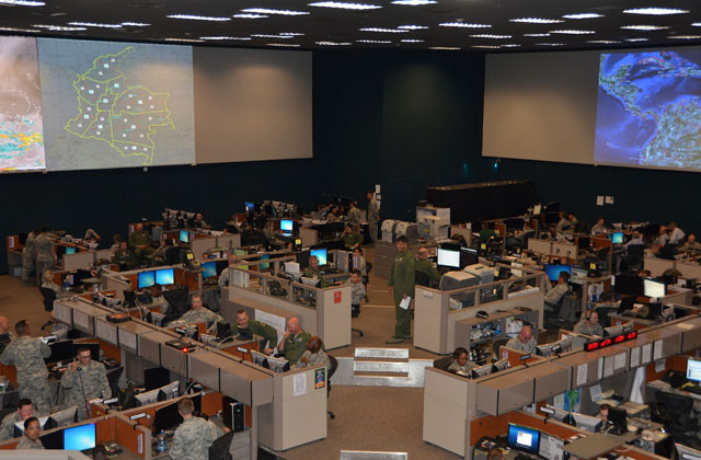 ▲ 미군 남부사령부가 아리조나 데이빗 몬산 공군기지에서 운영 중인 612 AOC 모습. 남부사령부 담당 구역 내의 항공우주작전을 통제한다. ⓒ미 공군 공개사진-위키피디아.