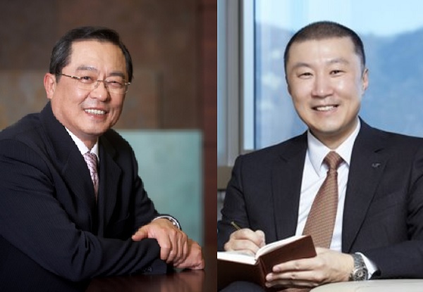 ▲ 구자열 LS그룹 회장(왼쪽)과 구자은 LS엠트론 회장. ⓒLS