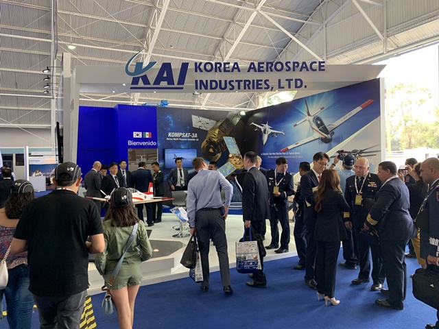 ▲ 멕시코 FAMEX에 참여한 KAI 전시 부스 전경ⓒKAI