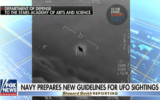 ▲ 최근 미국 언론에 공개된 미 해군 전투기의 UFO 포착 및 추적 상황. 미 해군은 UFO와 만났을 때의 지침을 만들어 공개했다. ⓒ美폭스뉴스 관련보도 화면캡쳐.