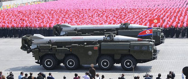 ▲ 북한 열병식에 등장한 '노동-1호(북한명 화성-7호). ⓒ연합뉴스. 무단전재 및 재배포 금지.