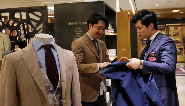 ▲ 분더샵 남성 영고객 구매 사진ⓒ신세계백화점