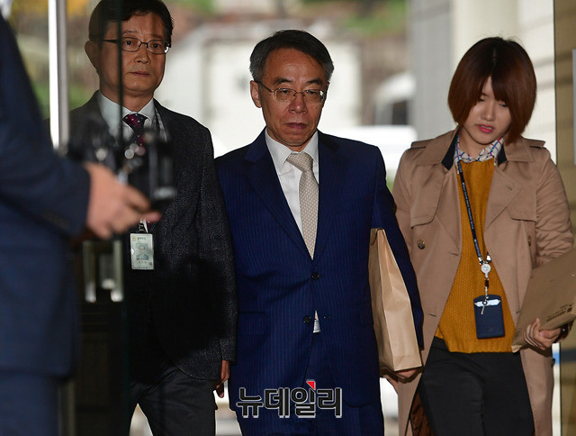 ▲ '사법행정권 남용' 의혹과 관련해 직권남용 등 혐의로 기소된 임종헌 전 법원행정처 차장에 대해 13일 오후 추가 구속영장이 발부됐다.ⓒ정상윤 기자