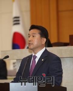 ▲ 5분자유발언을 하고있는 조민성 의원.ⓒ뉴데일리