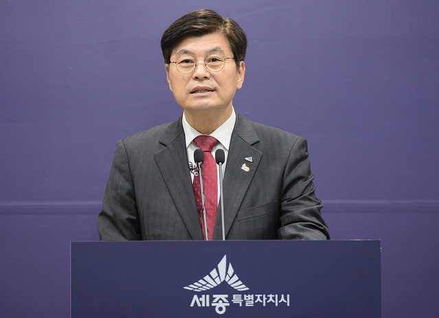 ▲ 이춘희 세종시장이 20일 세종시의회 정례회 시정연설을 통해 세종시를 명실상부한 대한민국 행정수도로 완성키 위해서는 국민적 공감대를 확산이 절실하다고 밝혔다.ⓒ세종시