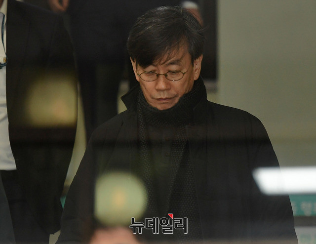 ▲ 손석희 JTBC 대표의 폭행 등 혐의를 수사 중인 경찰이 손 대표를 폭행 혐의로 지난 22일 검찰에 공치했다.ⓒ정상윤 기자