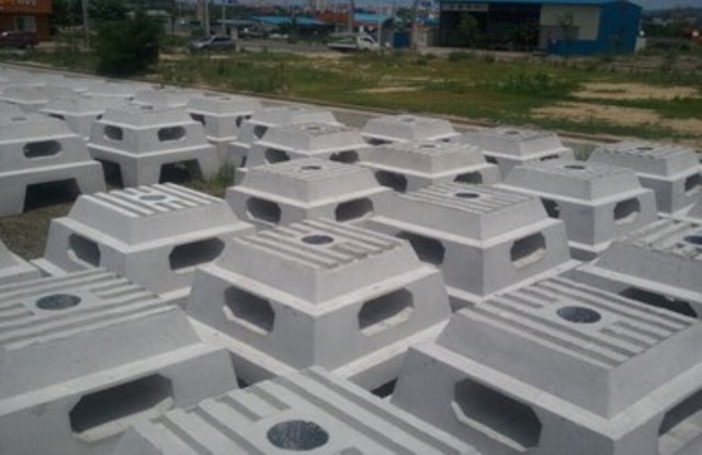 ▲ 포스코의 바다숲 조성사업에서 포스멘트를 적용한 인공어초 모습.ⓒ포스코