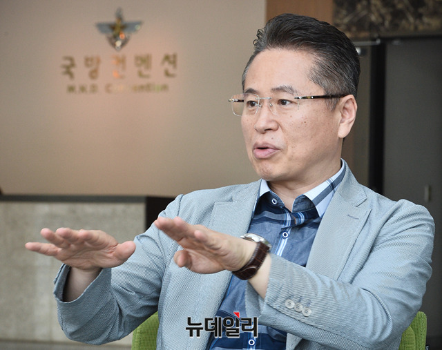 ▲ 신인균 자주국방네트워크 대표는 현재 사우디아라비아와 이란 간의 전력을 비교해 보면, 미국이 이란 문제는 사우디아라비아에 전적으로 맡길 수 있다고 분석했다. ⓒ박성원 기자.