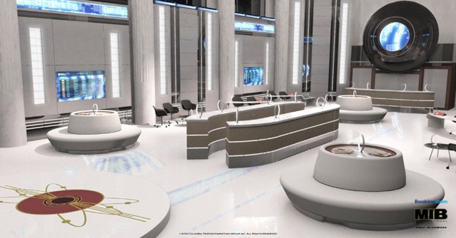 ▲ '맨 인 블랙: 인터내셔널' 속 런던 본부를 재현한 숙소 내 메인 헤드쿼터.ⓒ부킹닷컴