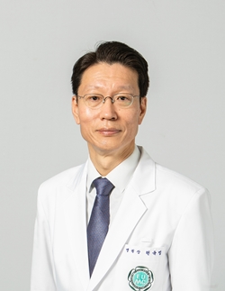 ▲ 편욱범 이대서울병원장 ⓒ이화여자대학교 의료원