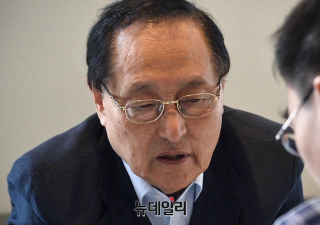 ▲ 임광남씨가 4일 와 인터뷰를 하고 있다.ⓒ박성원 기자.