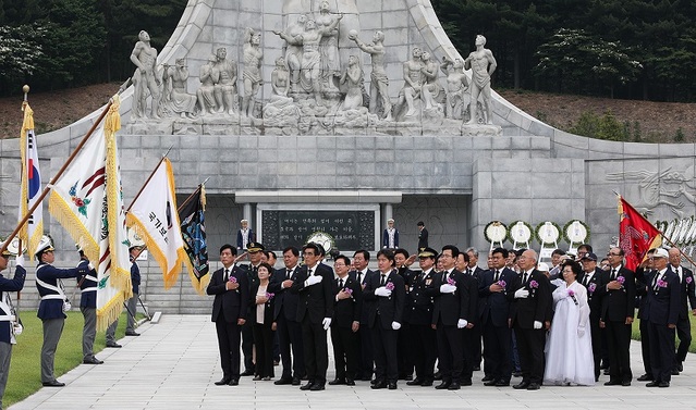 ▲ 대전현충원에서 열린 대전시의 제64회 현충일 추념식 장면.ⓒ대전시