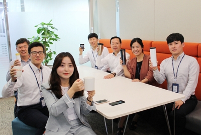 ▲ 오른쪽에서 세 번째 IBK연금보험 장주성 대표이사.ⓒIBK연금보험