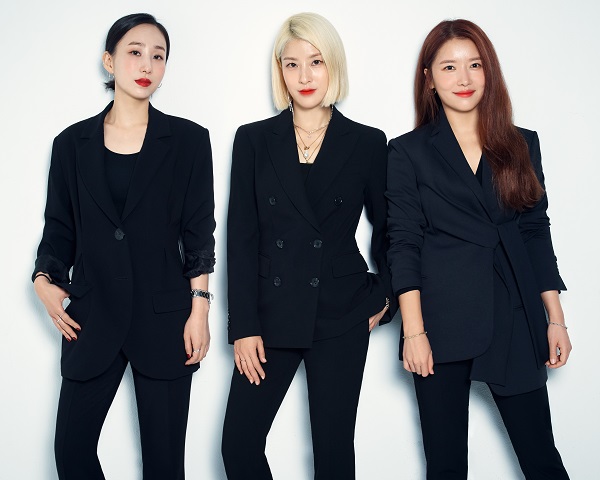 ▲ 사진 오른쪽부터 서옥, 서수경, 박정은ⓒ신한카드