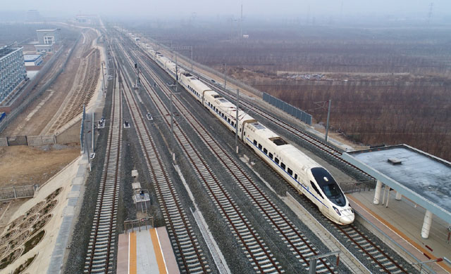 ▲ 중국 고속철. 중국이 세계적인 기술력을 가진 분야 가운데 하나다. ⓒ뉴시스 신화통신. 무단전재 및 재배포 금지.