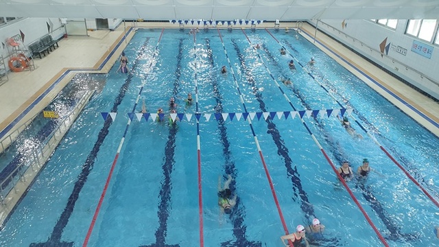 ▲ 곰두리 체육관내 수영장.ⓒ충북도
