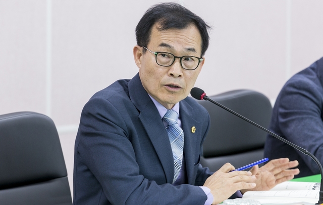 ▲ 김성진 경북도의원이 19일 예결특위에서 발언하고 있다.ⓒ경북도의회