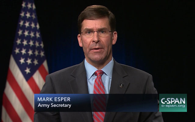 ▲ 섀너핸 대행의 뒤를 이어 국방장관에 내정된 마크 에스퍼 육군성 장관. 지난해 의회에 출석했을 때 모습이다. ⓒ미국 공영 C-SPAN 방송 화면캡쳐.