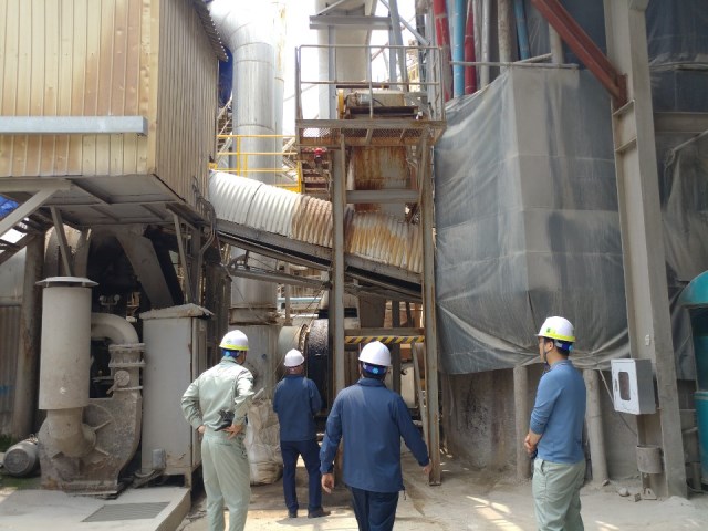 ▲ 포항시는 철강공단 주요 악취 배출사업장을 방문해 시설 정상가동을 점검한다.ⓒ포항시