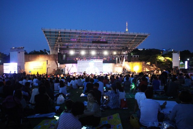 ▲ 지난해 열린 '제12회 DIMF' 개막축하공연 모습.ⓒDIMF