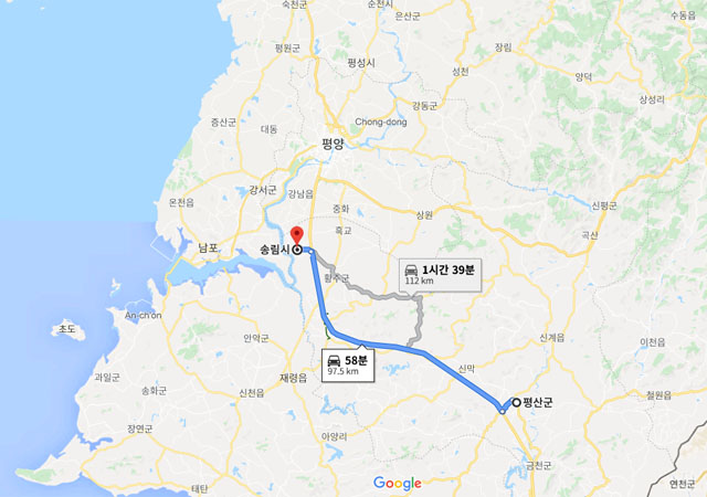 ▲ 최근 지진이 빈발한 황해북도 송림시와 북한 비밀 핵시설이 있는 것으로 의심되는 평산군의 거리. ⓒ구글 지도 캡쳐.