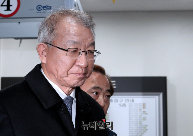 ▲ 양승태(70·사법연수원 2기) 전 대법원장 등 사법행정권 남용 관련 재판부가 28일 10차 공판에서 검찰의 임종헌(60·16기) 전 법원행정처 차장 USB 압수 절차를 적법하다고 판단했다. ⓒ뉴데일리 DB