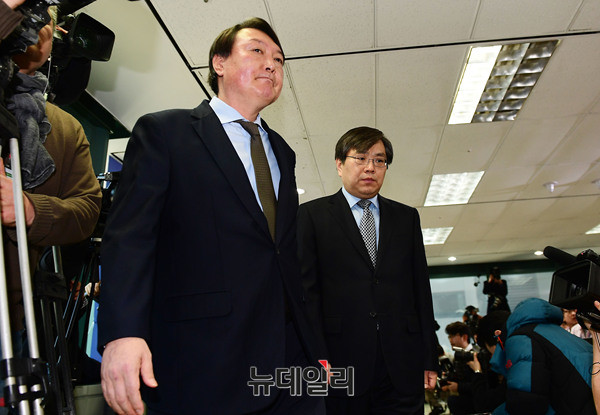 ▲ 윤석열(59·사법연수원 23기) 검찰총장 후보자 장모가 2012년 무자격자로서 영리의료법인 공동 이사장으로 등재돼, 의료법 위반 혐의로 검찰 수사를 받았으나 불기소 처분을 받은 것으로 확인됐다.ⓒ뉴데일리 DB