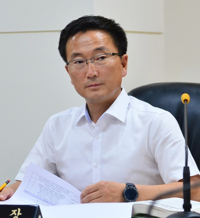 ▲ 홍석용 제천시의회 의장.ⓒ제천시의회