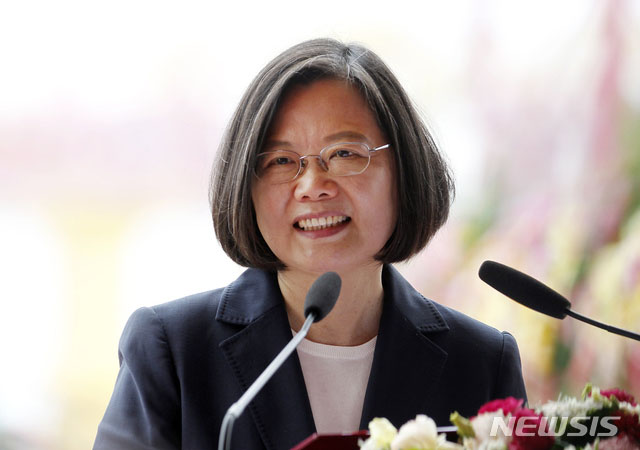 ▲ 차이잉원 대만 총통. 중국 공산당은 2020년 총통 선거를 앞두고 그의 낙선을 위해 움직이는 것으로 알려졌다. ⓒ뉴시스. 무단전재 및 재배포 금지.