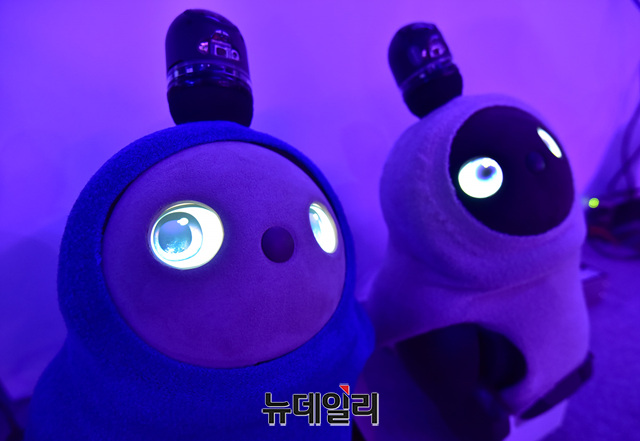 ▲ 러봇 ⓒ프랑스 칸 = 정상윤 기자