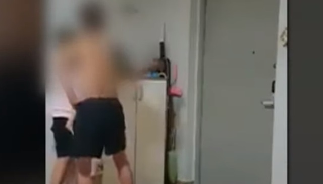 ▲ 30대 남성 김모씨가 베트남 출신 아내를 폭행한 영상에 국내외 네티즌들이 분노했다.ⓒ유투브