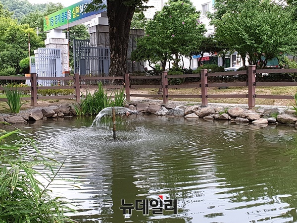 ▲ 충북도청 정원.ⓒ뉴데일리 충청본부 D/B