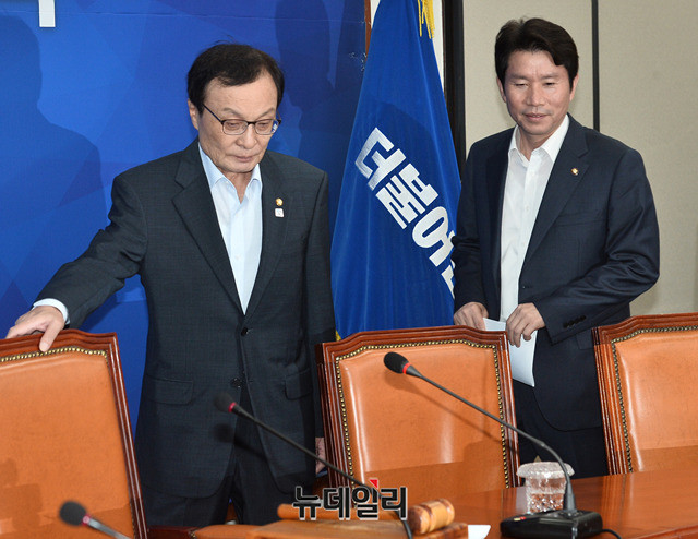 ▲ 이해찬 더불어민주당 대표와 이인영 원내대표. ⓒ박성원 기자