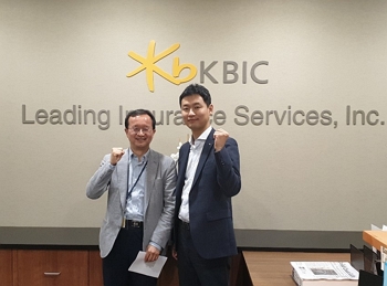 ▲ 왼쪽부터 조현기 KB손보 해외사업본부장, 김정균 KB손보 미국지점 지점장.ⓒ뉴데일리