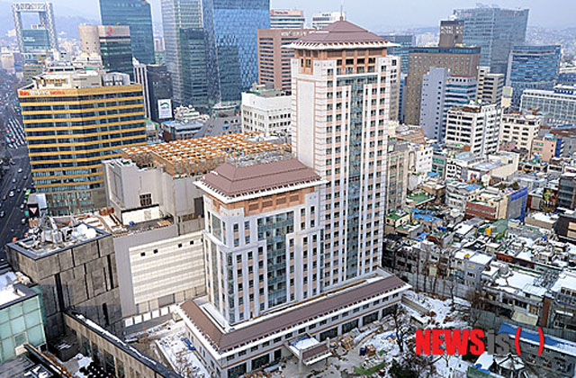 ▲ 서울 중구 명동에 자리한 주한 중국대사관. 중국 국가안전부 요원들도 여기에 있다. ⓒ뉴시스. 무단전재 및 재배포 금지.