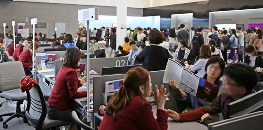 ▲ 태영건설이 지난 5월 분양한 전북 전주시 '에코시티 데시앙 14블록' 견본주택 내. ⓒ태영건설