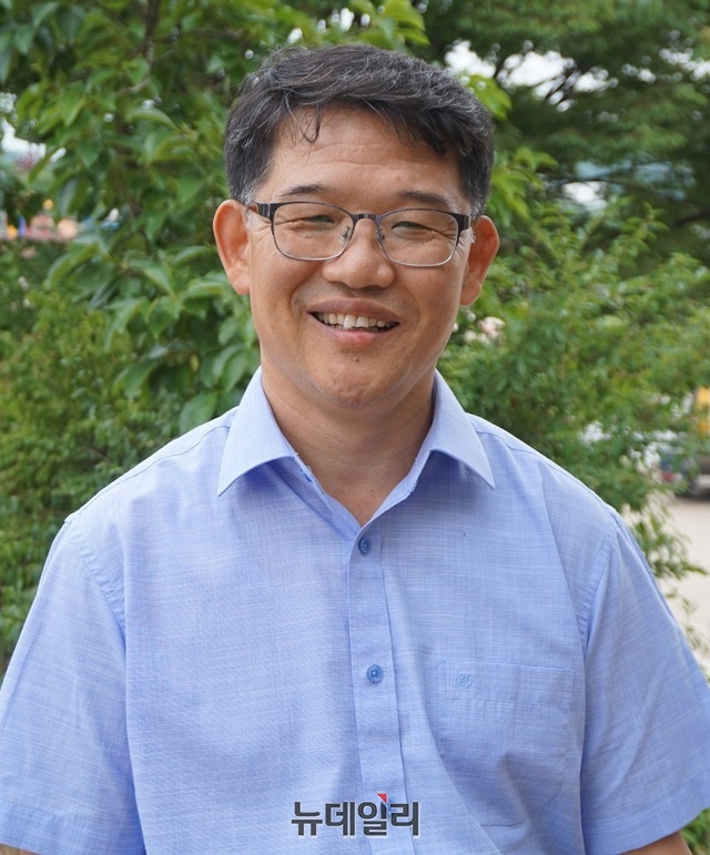 ▲ 김종복 충북 영동군 소상공인 연합회장.ⓒ김정원 기자
