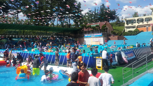 ▲ 달성군은 대구시민들의 ‘추억의 유원지’ 화원동산에 올여름 야외물놀이장을 개장해 운영한다.ⓒ달성군
