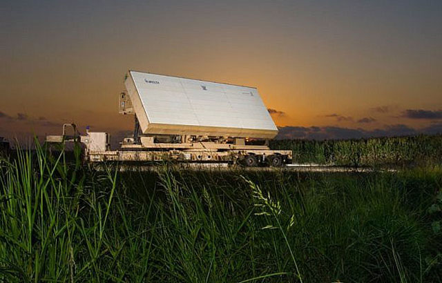 ▲ 이스라엘 엘타사의 그린파인 레이더. 한국군도 도입해 사용 중이다. 이 레이더는 이스라엘의 미사일방어망에 사용된다. ⓒ이스라엘 엘타사 공개사진.