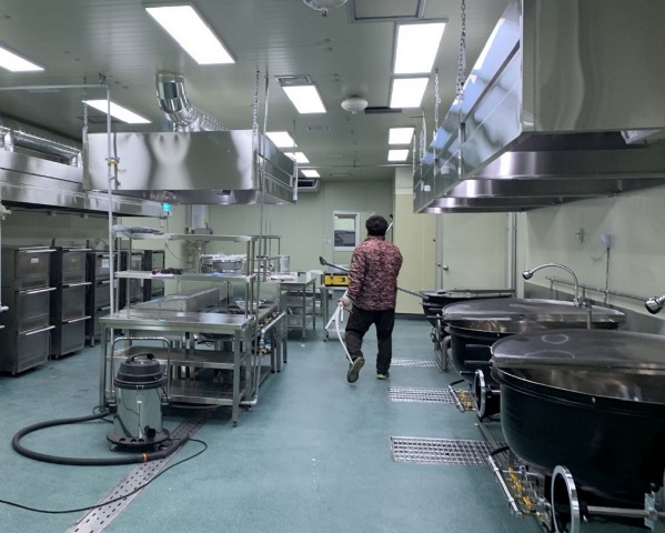 ▲ 개선 후 (주)조은식품 식당내부 모습.ⓒ포스코