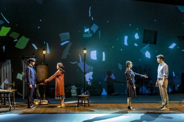 ▲ 연극 '왕복서간' 공연 장면.ⓒ벨라뮤즈