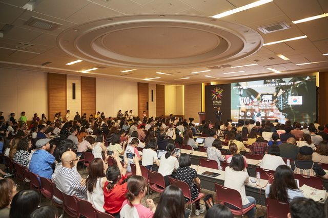 ▲ 스티븐 장(Steven Zhang) 틱톡 한국, 러시아, 중동 지역 브랜드 제휴 책임자 ⓒ부산국제광고제